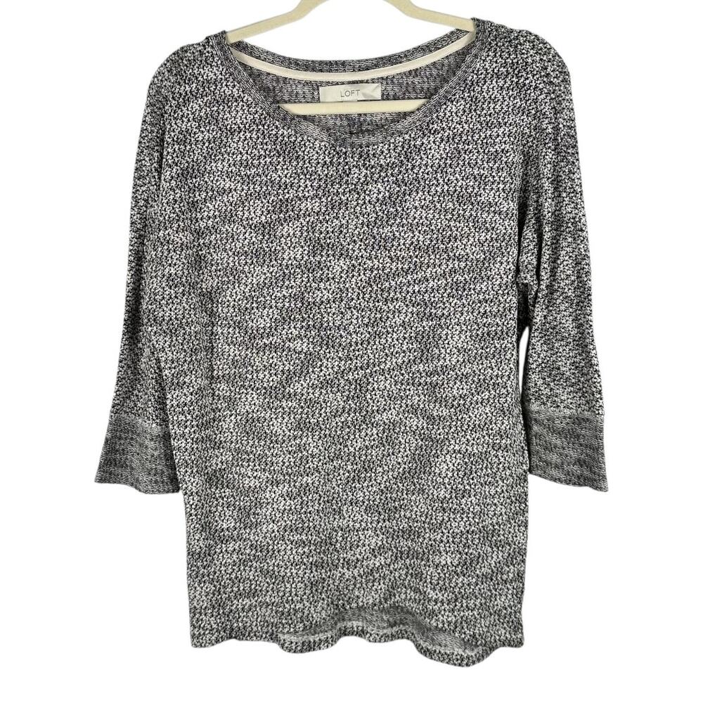 Loft Gray/White Top Small